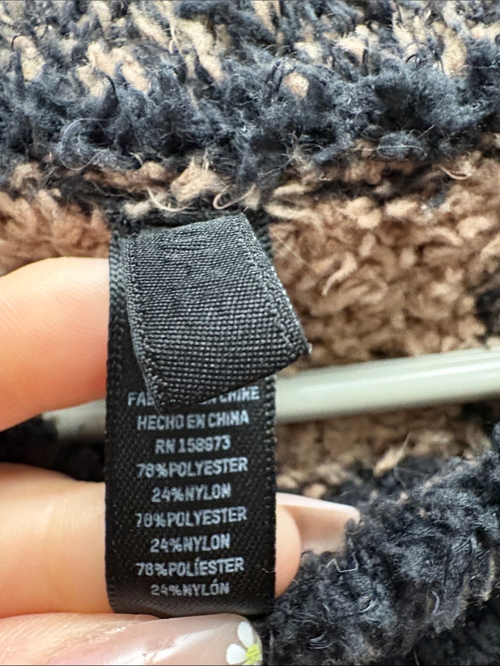 SKIMS Plush Plaid Teddy Sweater XL Brown Black Oversized Fuzzy Soft Pullover - Picture 6 of 7